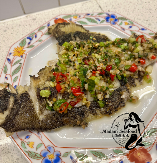 Wild Caught Jumbo Flounder – Head Off, Cleaned (Frozen)