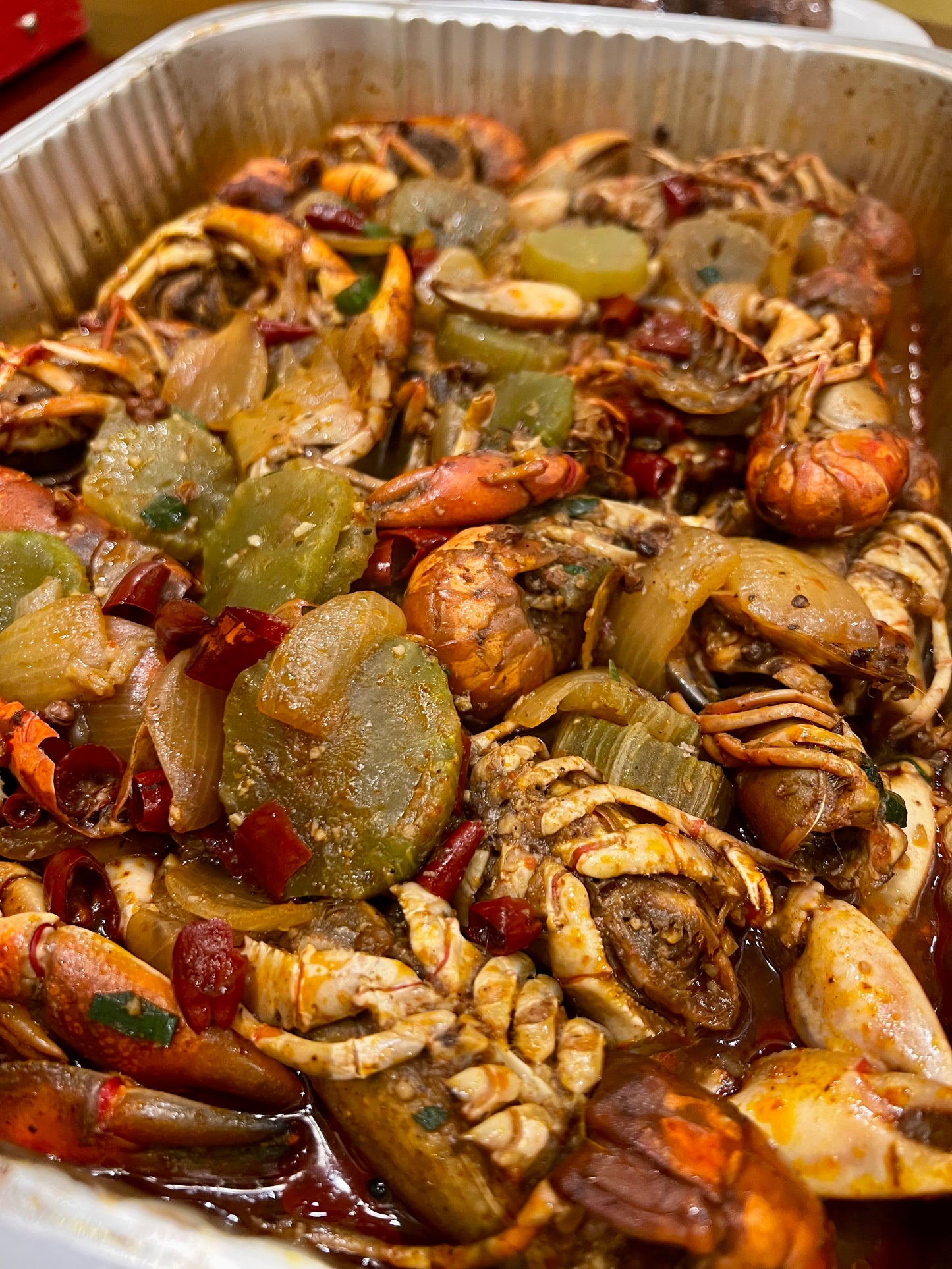 Sichuan Style Spicy Peppercorn/ Garlic & Herbs Live Yabby【麻辣 / 蒜香小龙虾】 (cooked)